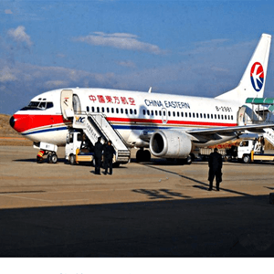敦煌莫高机场空运航空快运业稳步发展的原因是什么？